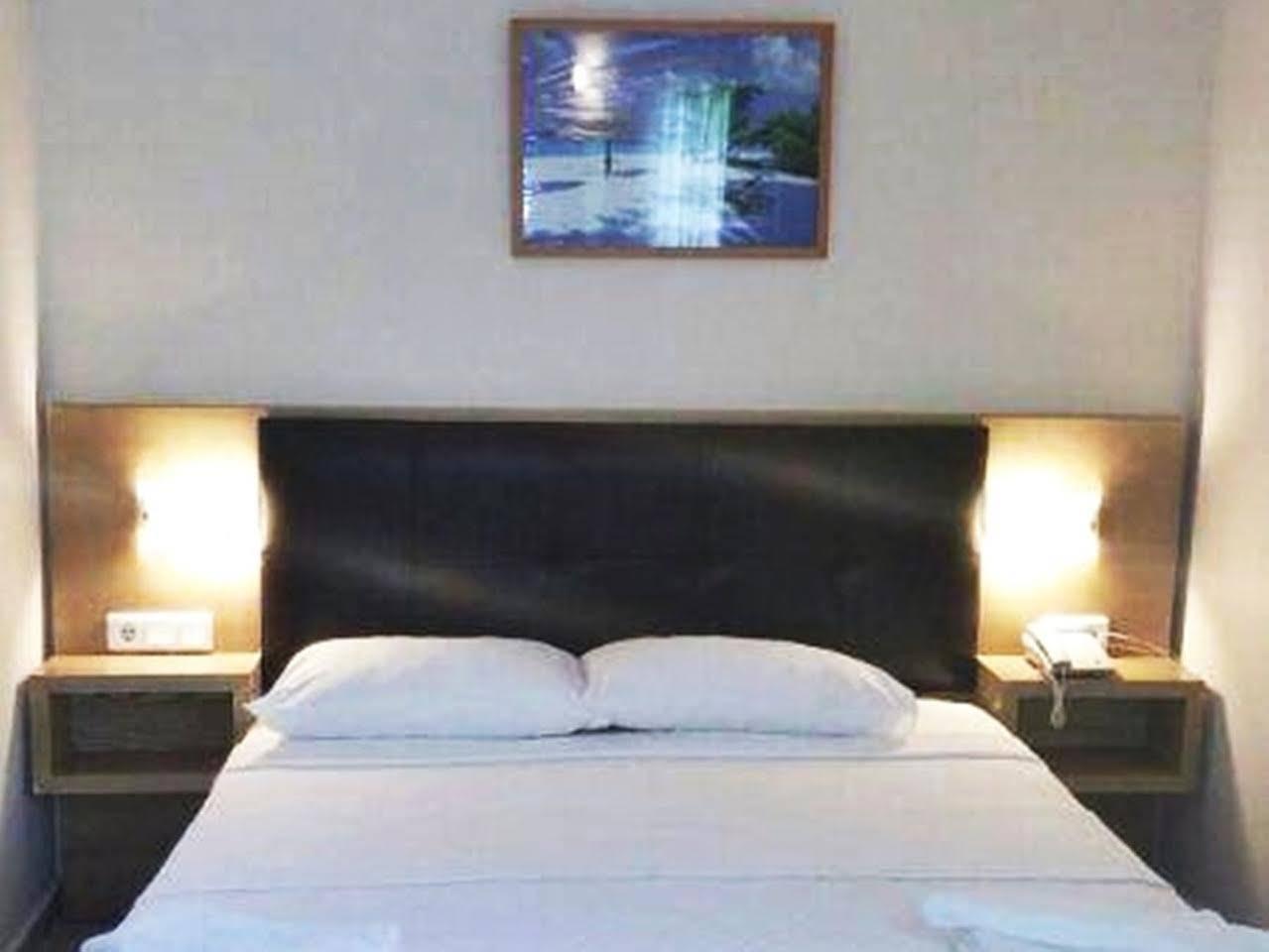 Blue Bay Beach Hotel (Adults Only) Bitez Exteriör bild
